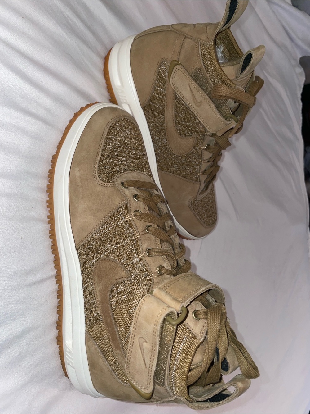 Like new Nike Men’s air lunar force one